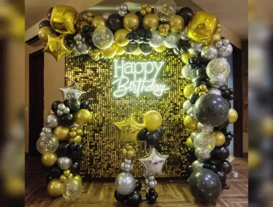 Black & Golden Balloon Birthday Decor